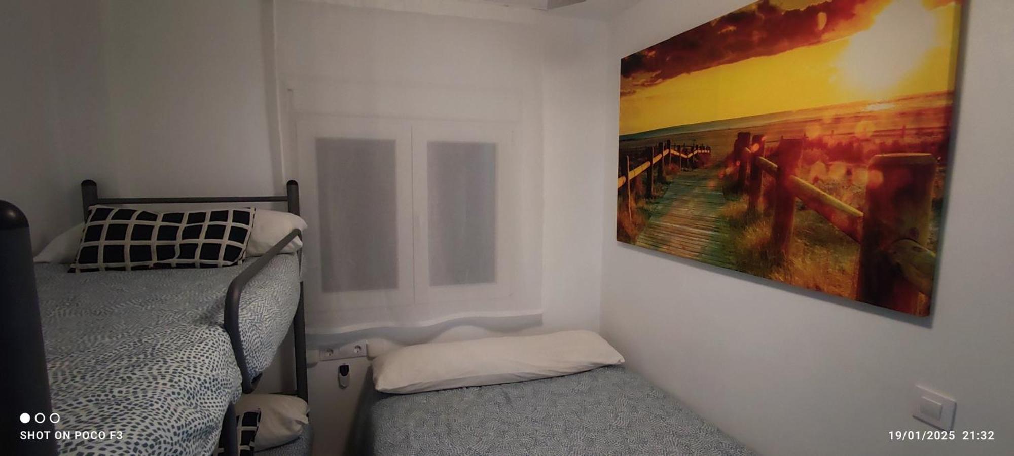 Calle Carril De La Fuente Apartamento 콘일데라프론테라 외부 사진